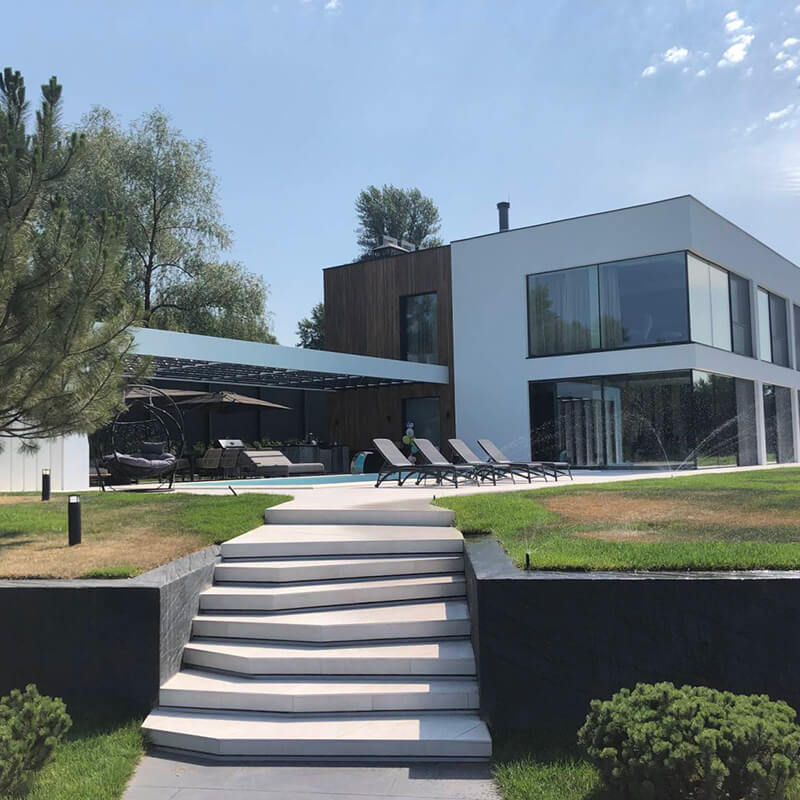 Private house “ZOLOCHE”